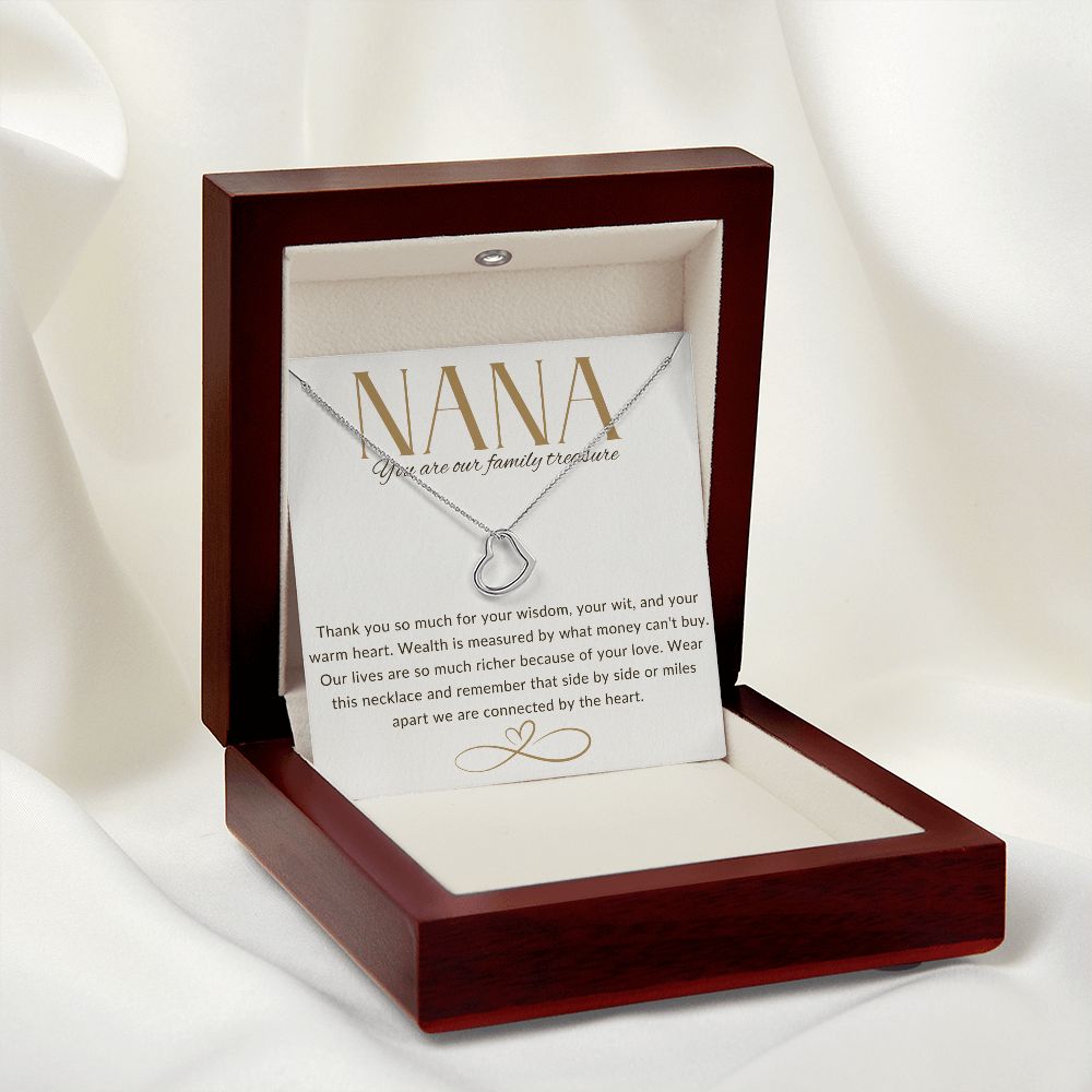 NANA Delicate Heart Necklace (White or Yellow Gold Variations)